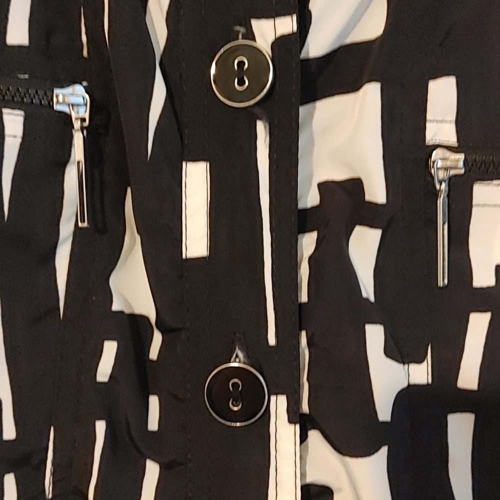 Rain Jacket by TanJay Black & White Geometric Patterned Size 12P Waterproof EUC - Picture 4 of 8
